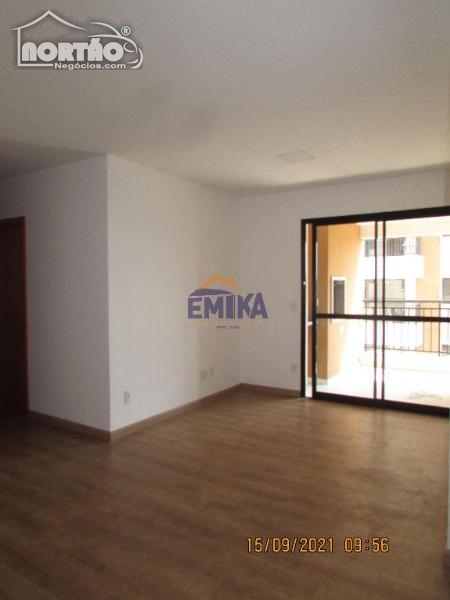 Casa à venda com 3 quartos, 78m² - Foto 5