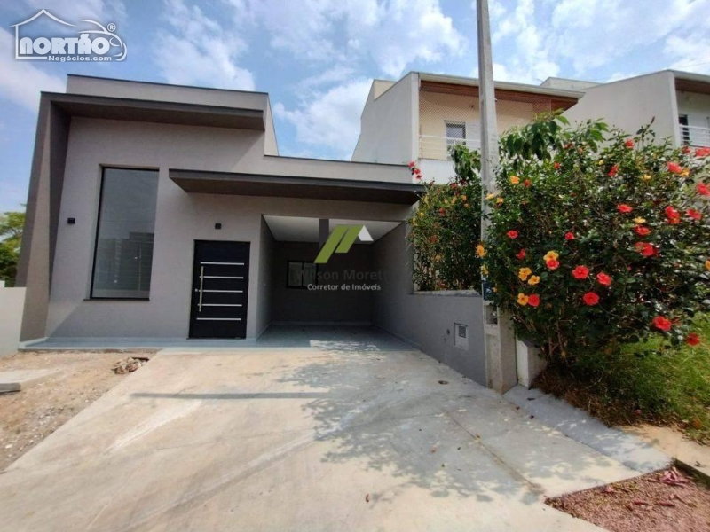 CASA A VENDA NO LOTEAMENTO VILLAGGIO DI SAN FRANCISCO EM JUNDIAÍ/SP