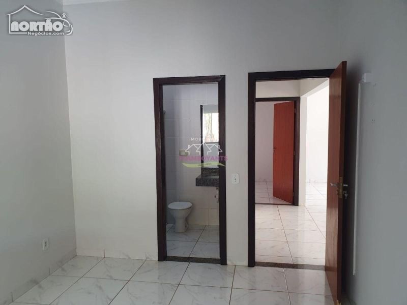 Casa à venda com 3 quartos - Foto 8