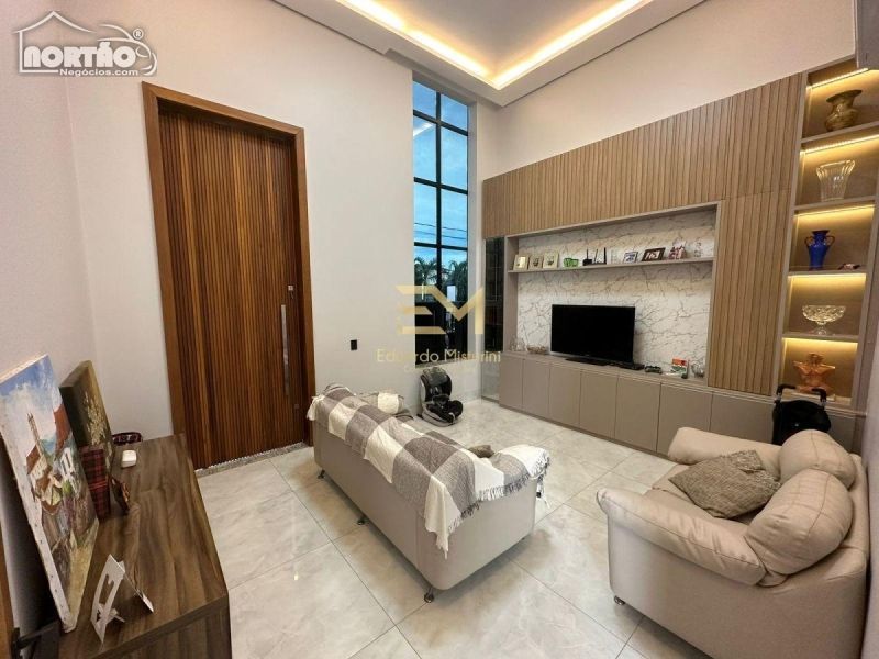 Casa à venda com 1 quarto, 203m² - Foto 6