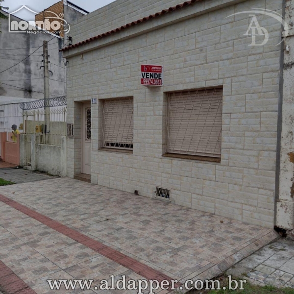 CASA a venda no CENTRO em Rio Grande/RS