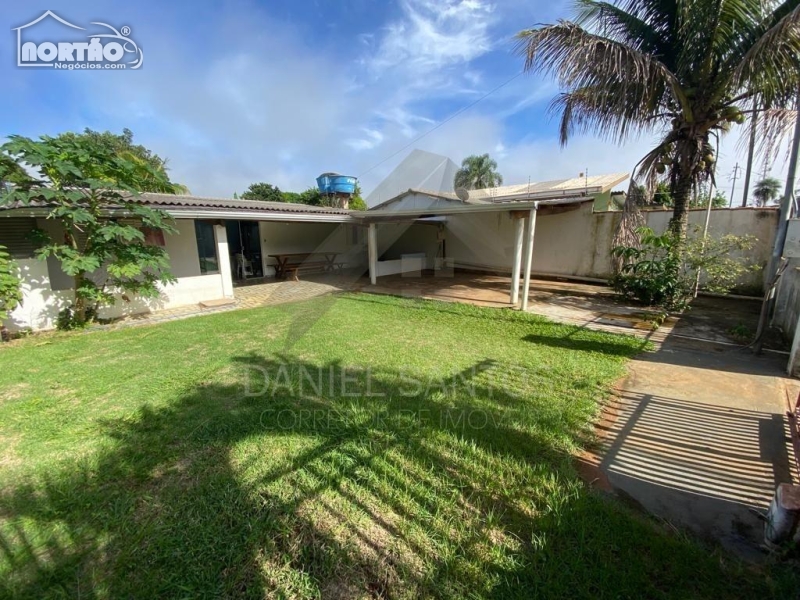 CASA a venda no ADOLFO KOBERTSIAN em Chapada dos Guimarães/MT