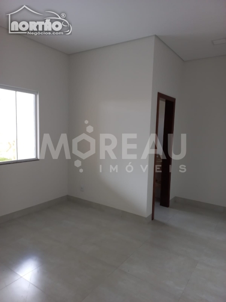 Casa à venda com 3 quartos, 104m² - Foto 7