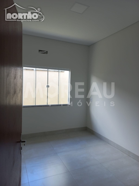 Casa à venda com 3 quartos, 104m² - Foto 10