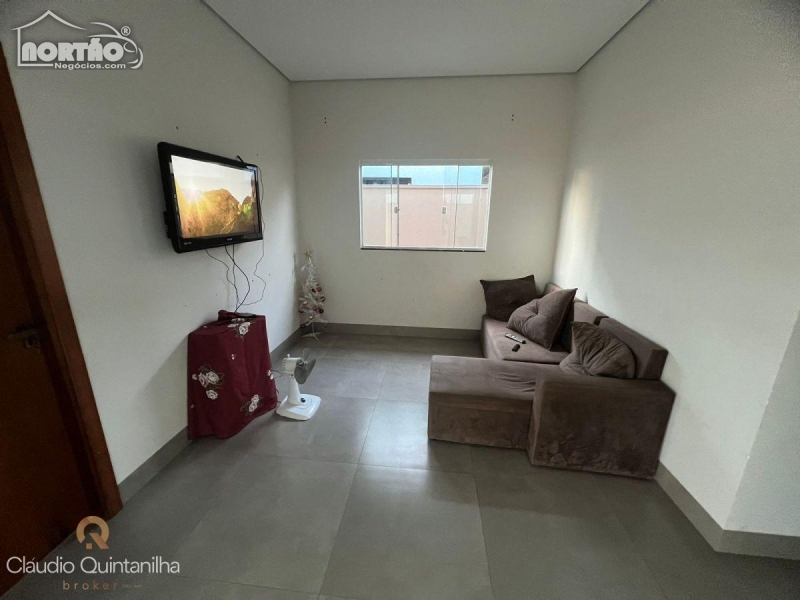 Casa à venda com 2 quartos, 104m² - Foto 5