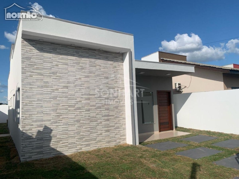 Casa à venda com 3 quartos, 88m² - Foto 2