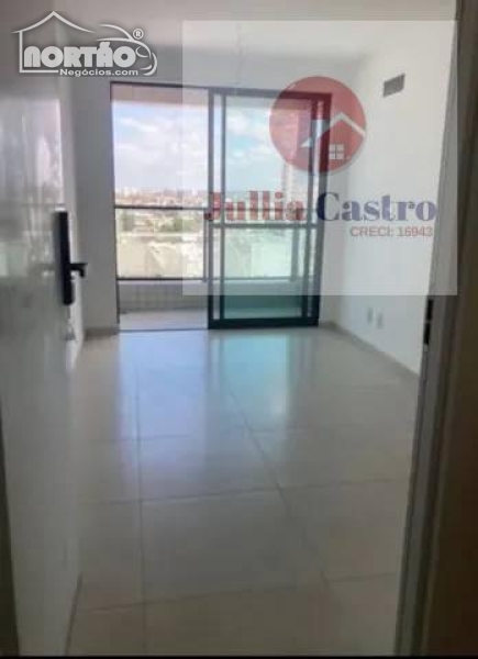 APARTAMENTO A VENDA NO MADALENA EM RECIFE/PE