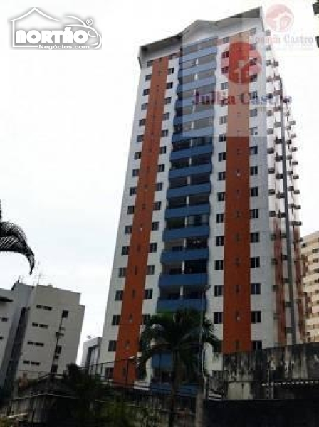 APARTAMENTO A VENDA NO CASA AMARELA EM RECIFE/PE