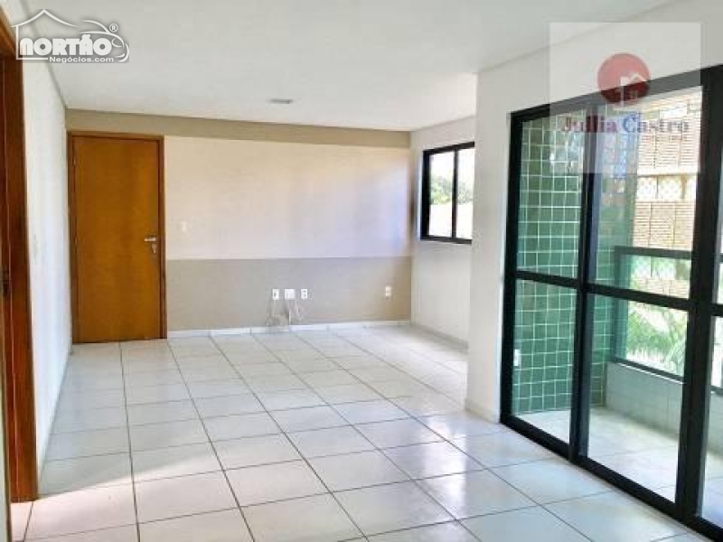 Casa à venda com 5 quartos, 102m² - Foto 3