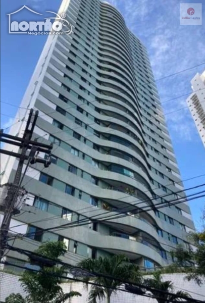 Apartamento para locação no MADALENA em Recife/PE