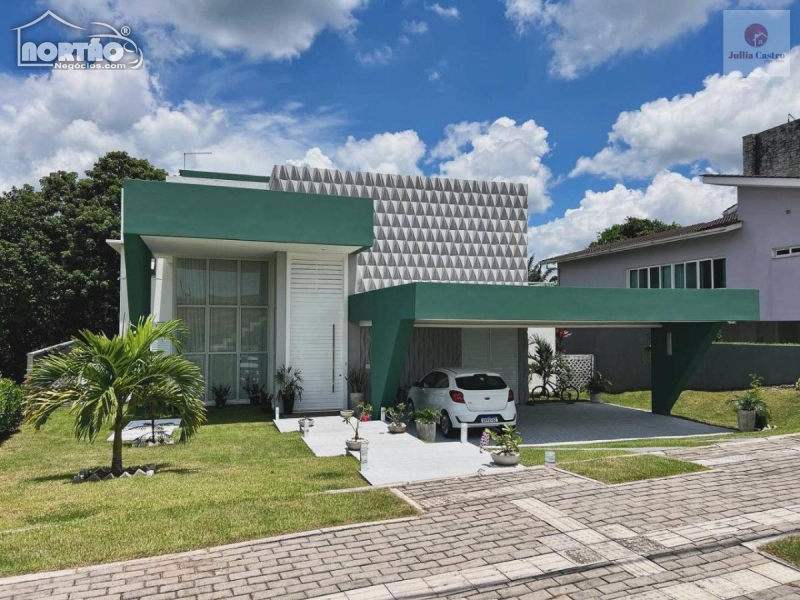 Casa a venda no VÁRZEA em Recife/PE