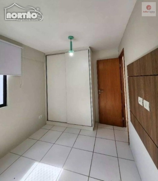 Casa à venda com 2 quartos, 30m² - Foto 8