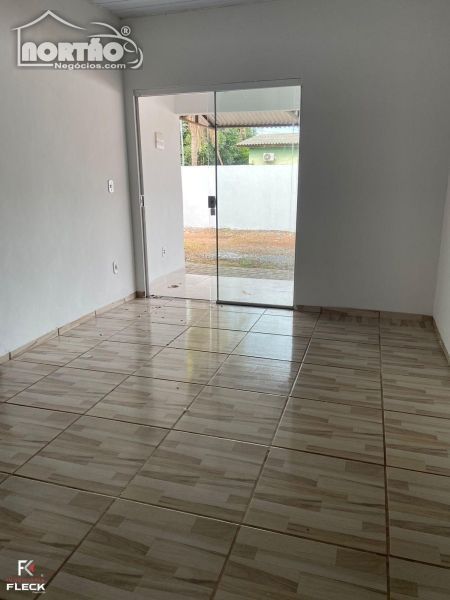 Casa à venda com 3 quartos - Foto 4