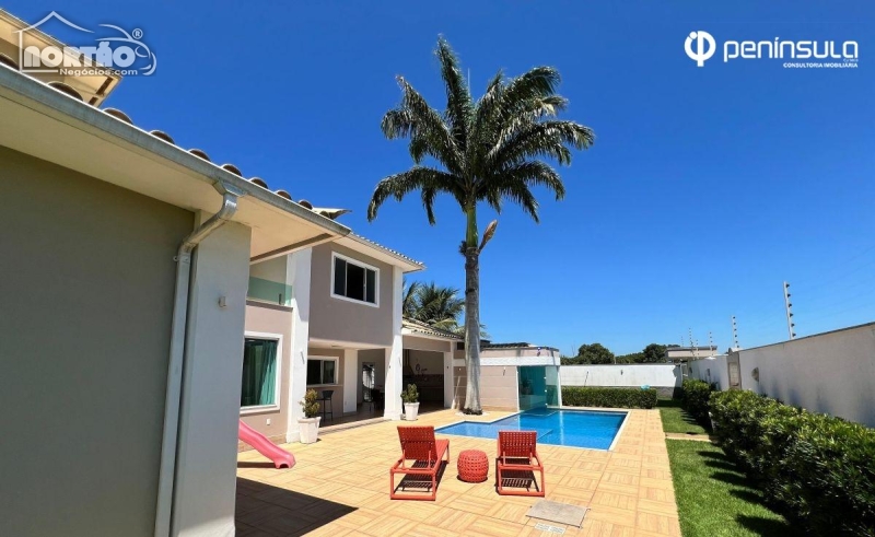 Casa à venda com 5 quartos, 338m² - Foto 4