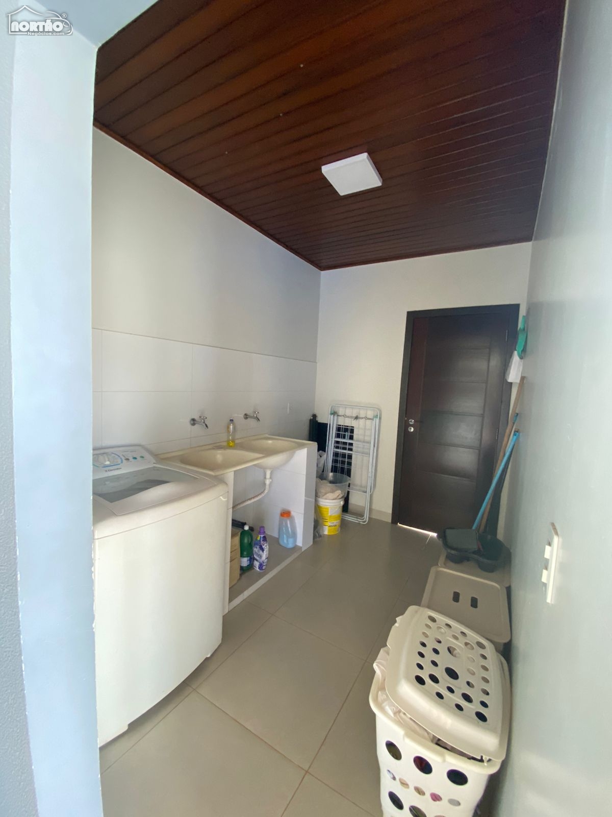 Casa à venda com 4 quartos, 120m² - Foto 6