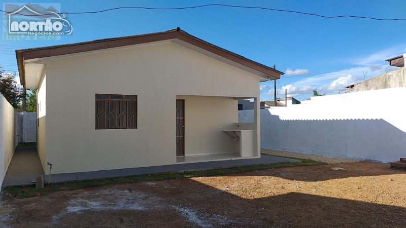 Casa à venda com 3 quartos, 70m² - Foto 10