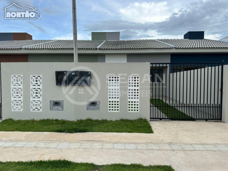 CASA A VENDA NO RESIDENCIAL BURITIS EM SINOP/MT