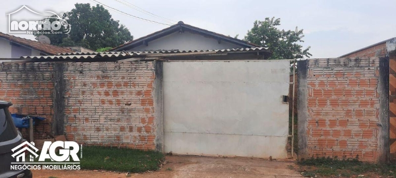 CASA A VENDA NO RESIDENCIAL VILA LOBOS EM SINOP/MT