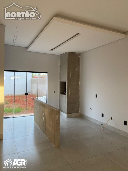 Casa à venda com 3 quartos, 115m² - Foto 4