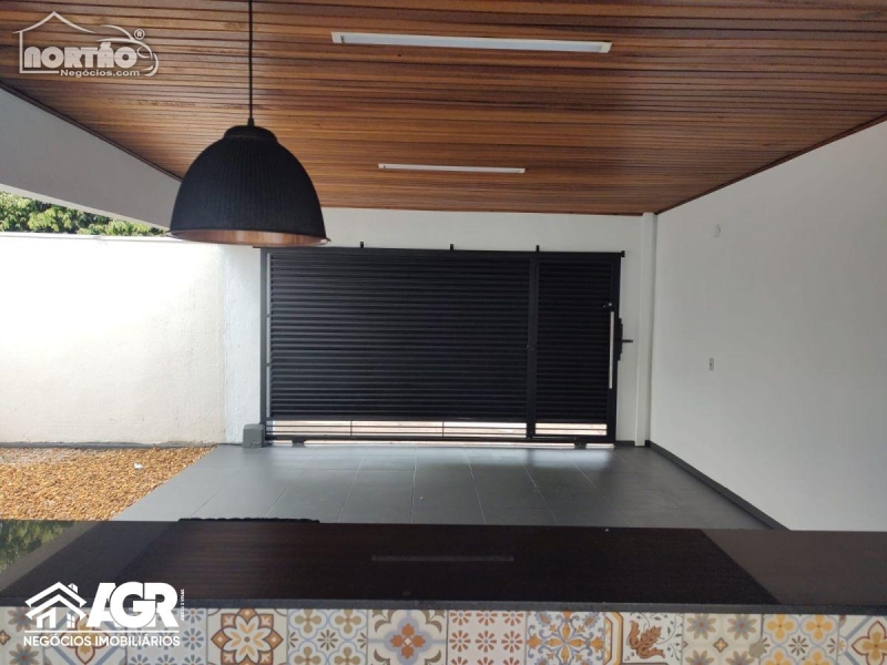 Casa à venda com 3 quartos, 120m² - Foto 5