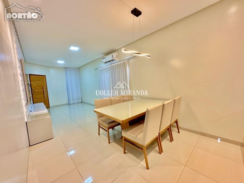 Casa à venda com 4 quartos, 152m² - Foto 5