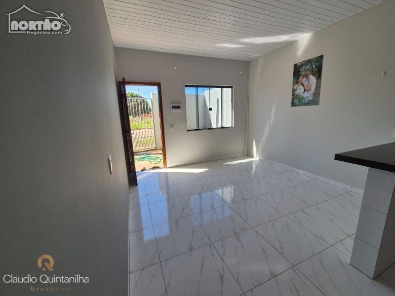 Casa à venda com 4 quartos, 140m² - Foto 5