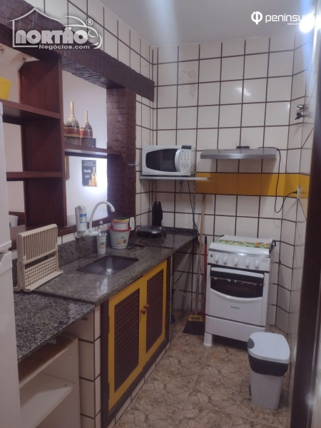 Casa à venda com 3 quartos, 63m² - Foto 7