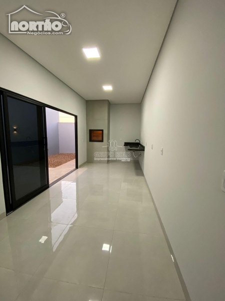 Casa à venda com 3 quartos, 103m² - Foto 10