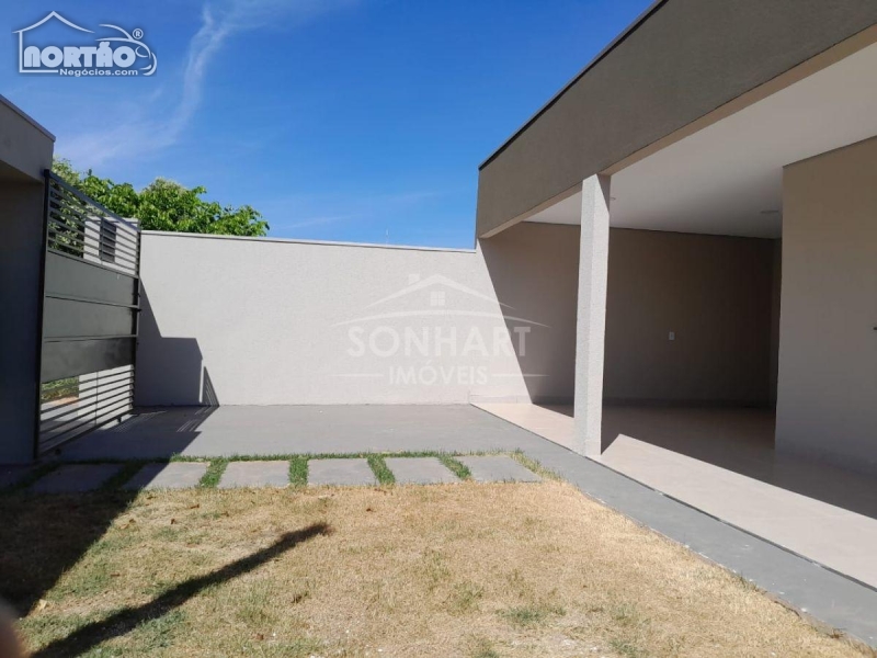 Casa à venda com 3 quartos, 150m² - Foto 10