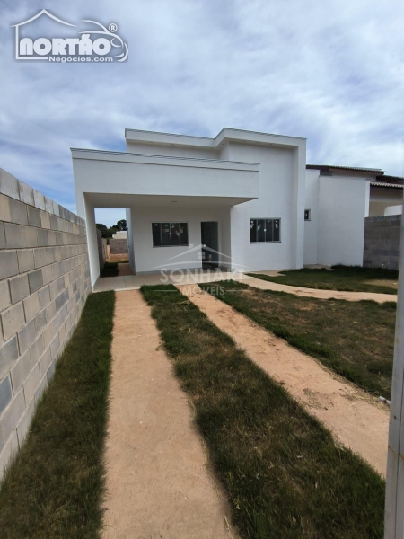 CASA A VENDA NO RESIDENCIAL SANTA CATARINA EM SINOP/MT