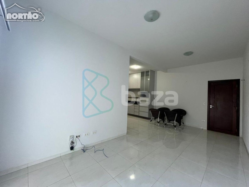 Casa à venda com 3 quartos, 107m² - Foto 4