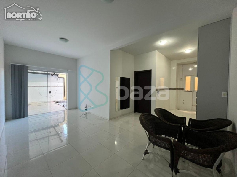 Casa à venda com 3 quartos, 107m² - Foto 6