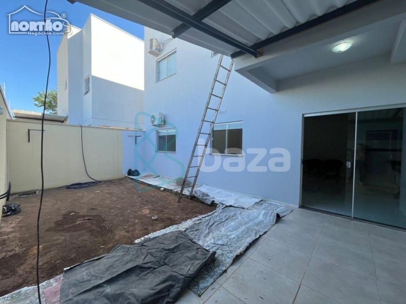 Casa à venda com 3 quartos, 107m² - Foto 10