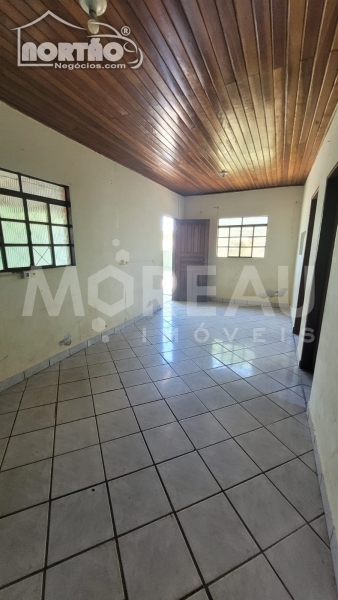 Casa à venda com 4 quartos, 180m² - Foto 5