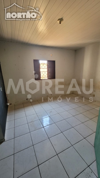 Casa à venda com 4 quartos, 180m² - Foto 10