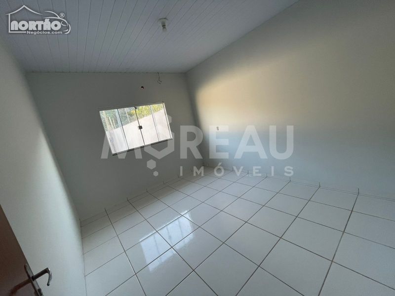 Casa à venda com 4 quartos, 140m² - Foto 6