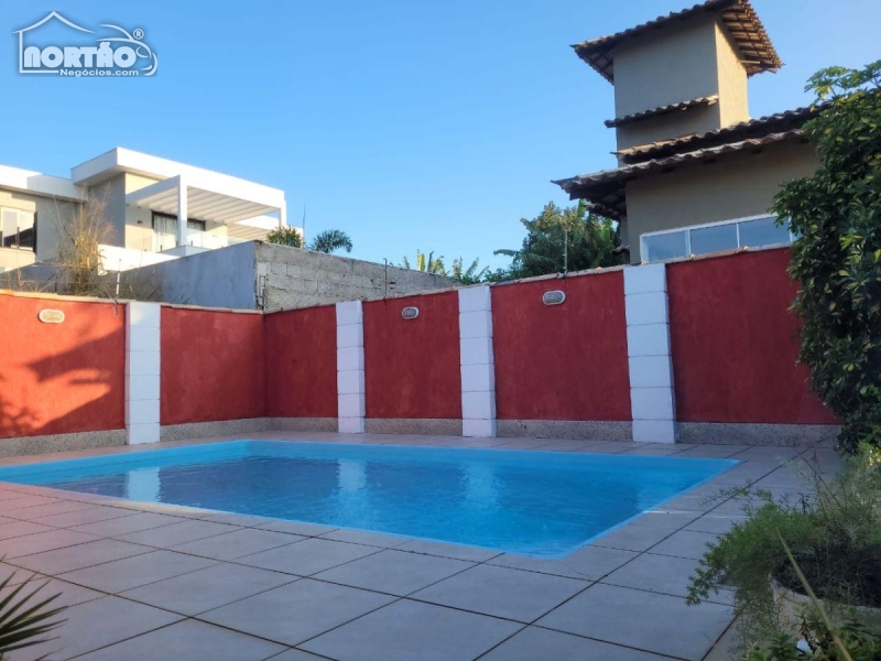 Casa à venda com 4 quartos, 190m² - Foto 9