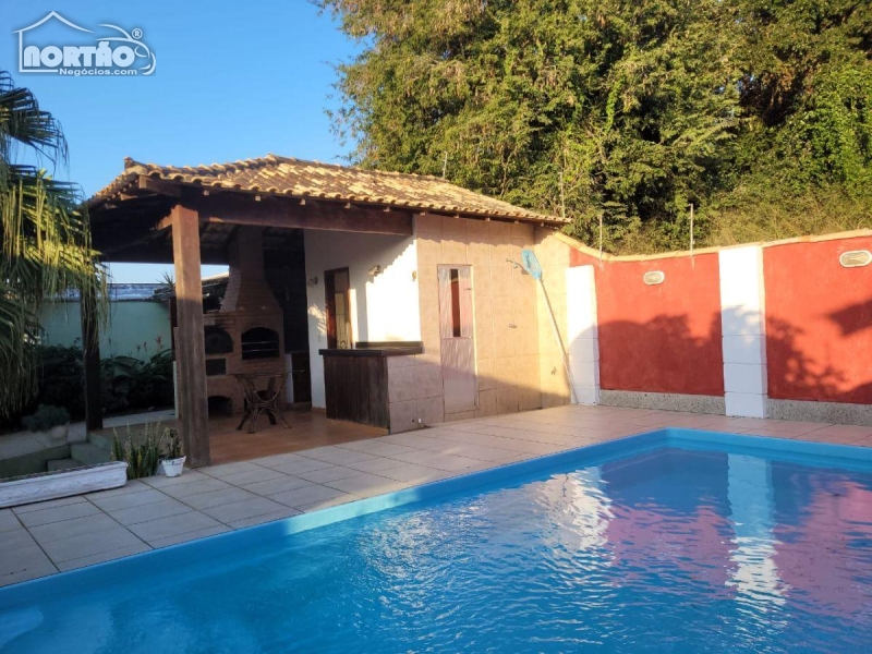 Casa à venda com 4 quartos, 190m² - Foto 10