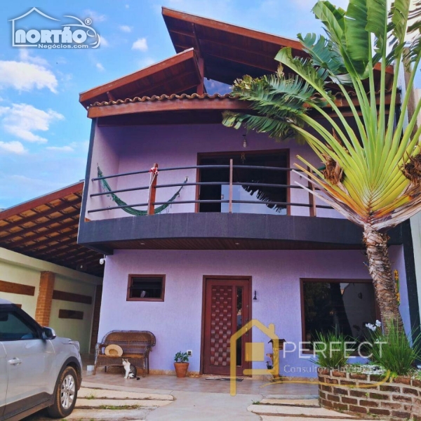 CASA a venda no MONTE BELO em Taubaté/SP