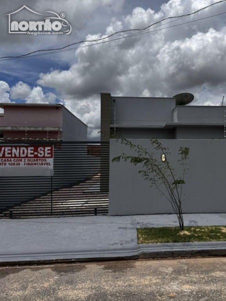 CASA A VENDA NO JARDIM BURITIS EM SINOP/MT