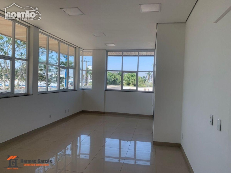 SALA COMERCIAL PARA LOCAÇÃO NO SETOR RESIDENCIAL NORTE EM SINOP/MT