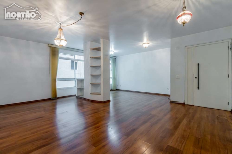 APARTAMENTO A VENDA NO SANTA CECÍLIA EM SÃO PAULO/SP