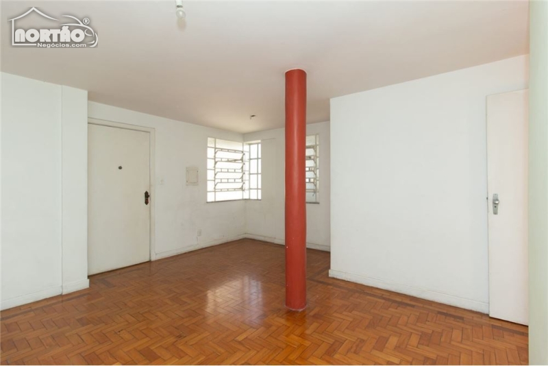 APARTAMENTO A VENDA NO PARAÍSO EM SÃO PAULO/SP