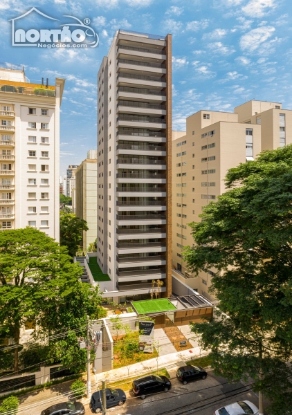 APARTAMENTO A VENDA NO PARAÍSO EM SÃO PAULO/SP