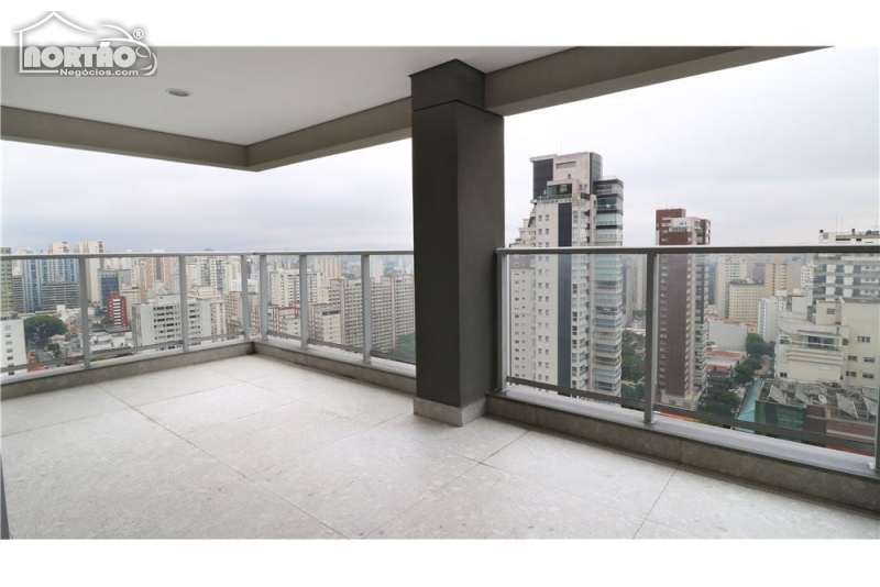 APARTAMENTO A VENDA NO PARAÍSO EM SÃO PAULO/SP