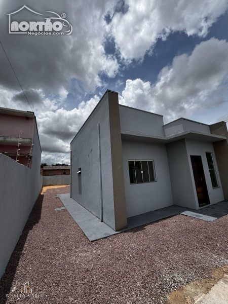 CASA A VENDA NO JARDIM BURITIS EM SINOP/MT