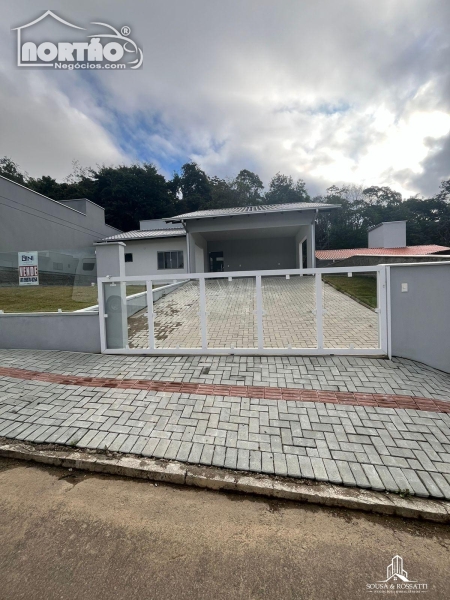 CASA A VENDA NO BREMER EM RIO DO SUL/SC