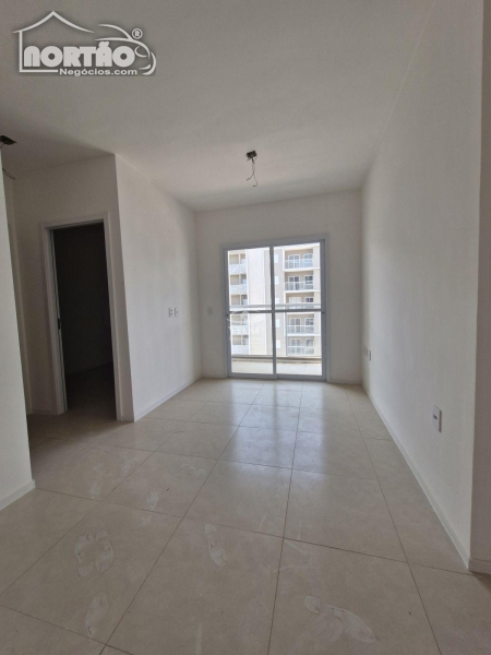 APARTAMENTO PARA LOCAÇÃO NO RESIDENCIAL FLORENÇA EM SINOP/MT