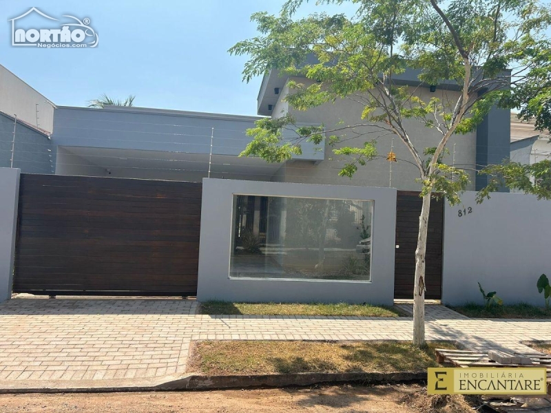 CASA A VENDA NO RESIDENCIAL BELA SUIÇA EM SINOP/MT