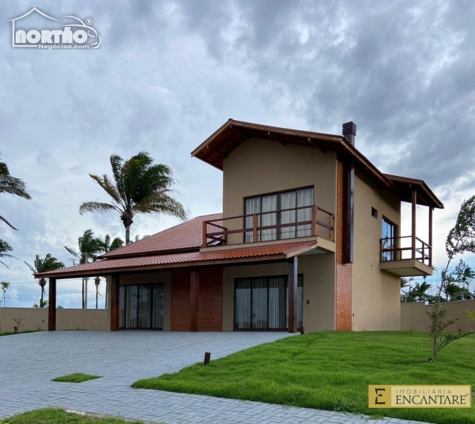 CASA a venda no CONDOMINIO NÁUTICO CABO VERDE - CLÁUDIA/MT em Cláudia/MT